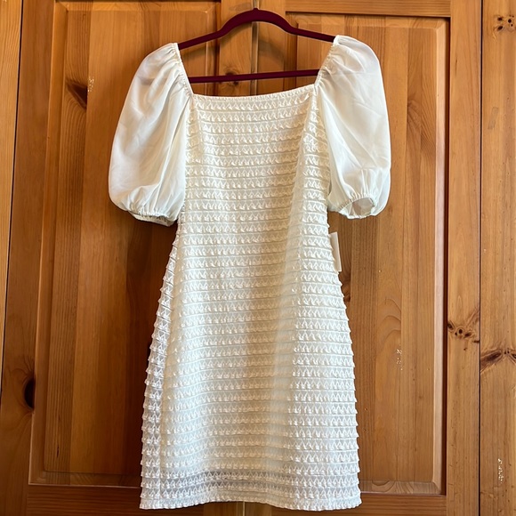 NWT Lulus Lace Dress - Picture 2 of 9